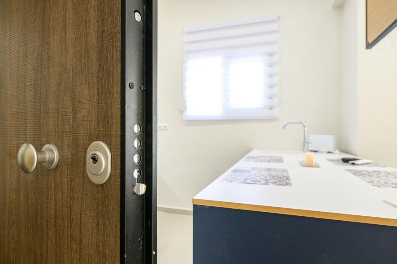 Siesta Apartment 卡拉马塔 外观 照片